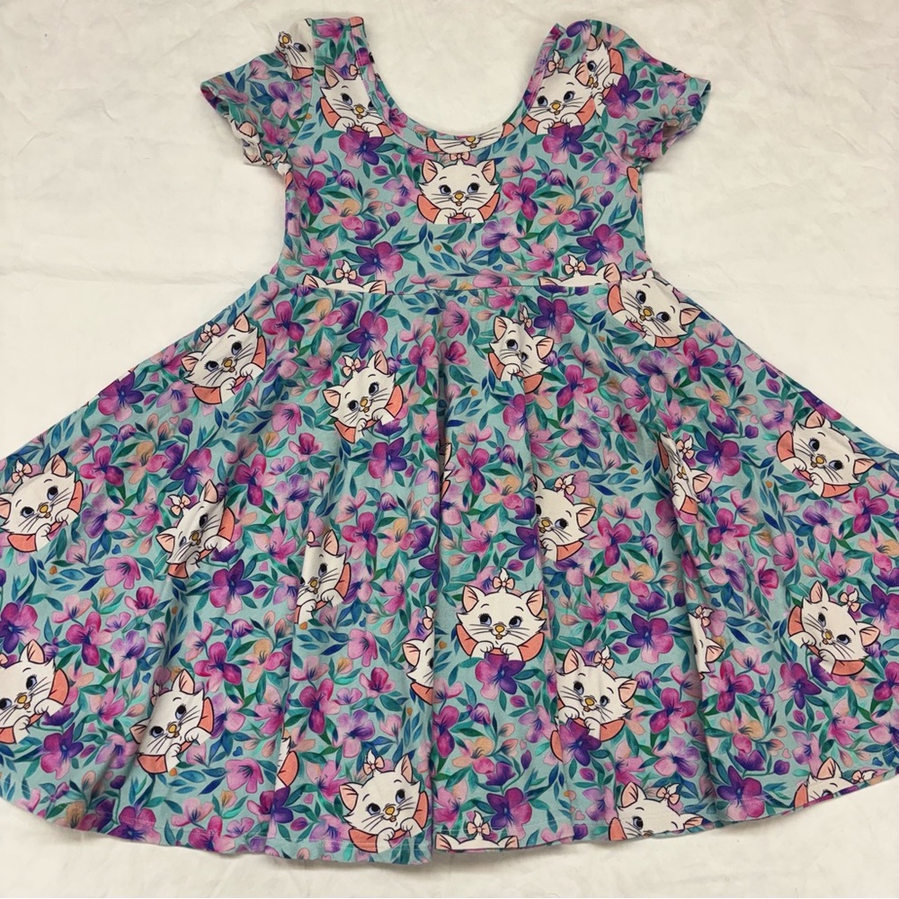 Wild Rich Kids Girls Disney Marie Print Short Sleeve Dress EUC‎ Size 9/10 Kitten
